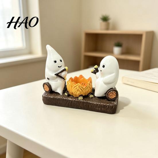Night Atmosphere Light Base Cute Ghost And Bonfire Figurine, Resin Campfire Ornament for Halloween Tabletop Gift Friends Decor, Cartoon Double Statue