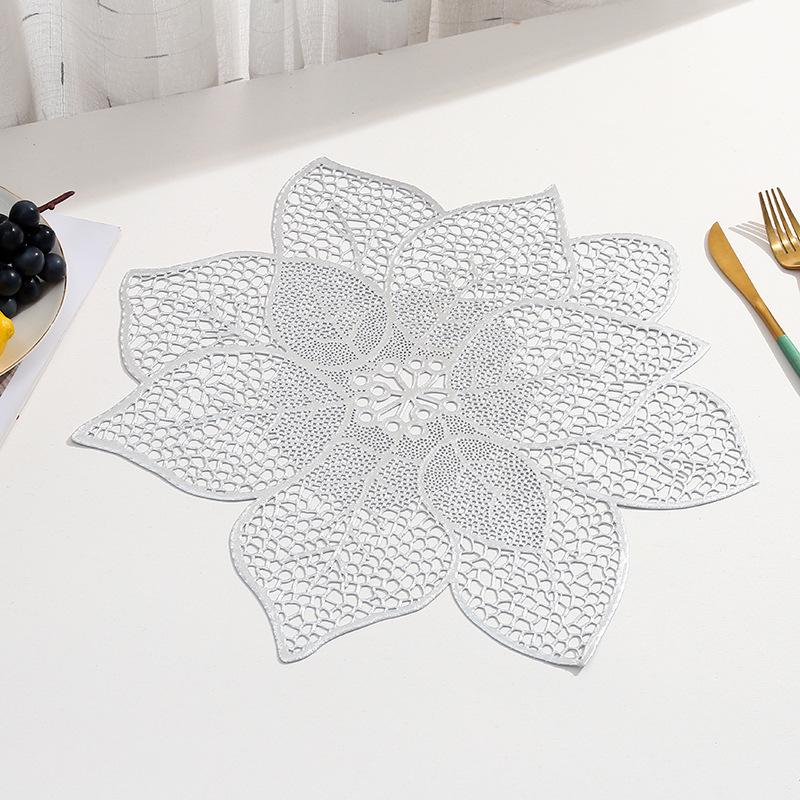 Snowflake PVC Christmas Placemat - Hot Stamping Christmas Table Decoration for Western Restaurants