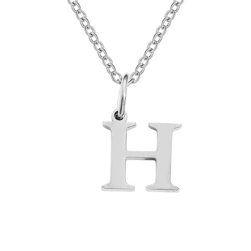 Elegante Collar con Colgante de 26 Letras para Mujer - Diseño Único Cadena para Clavícula de Acero de Titanio