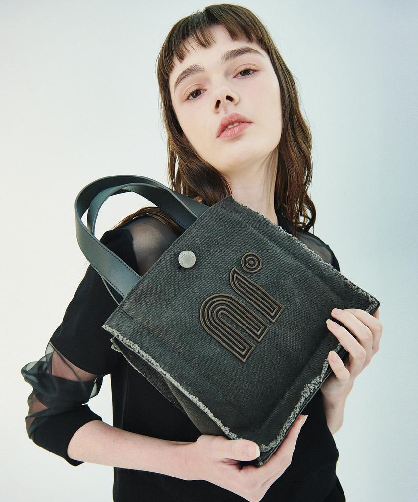 Nillring 3 Pm Small _ Tote Bag
