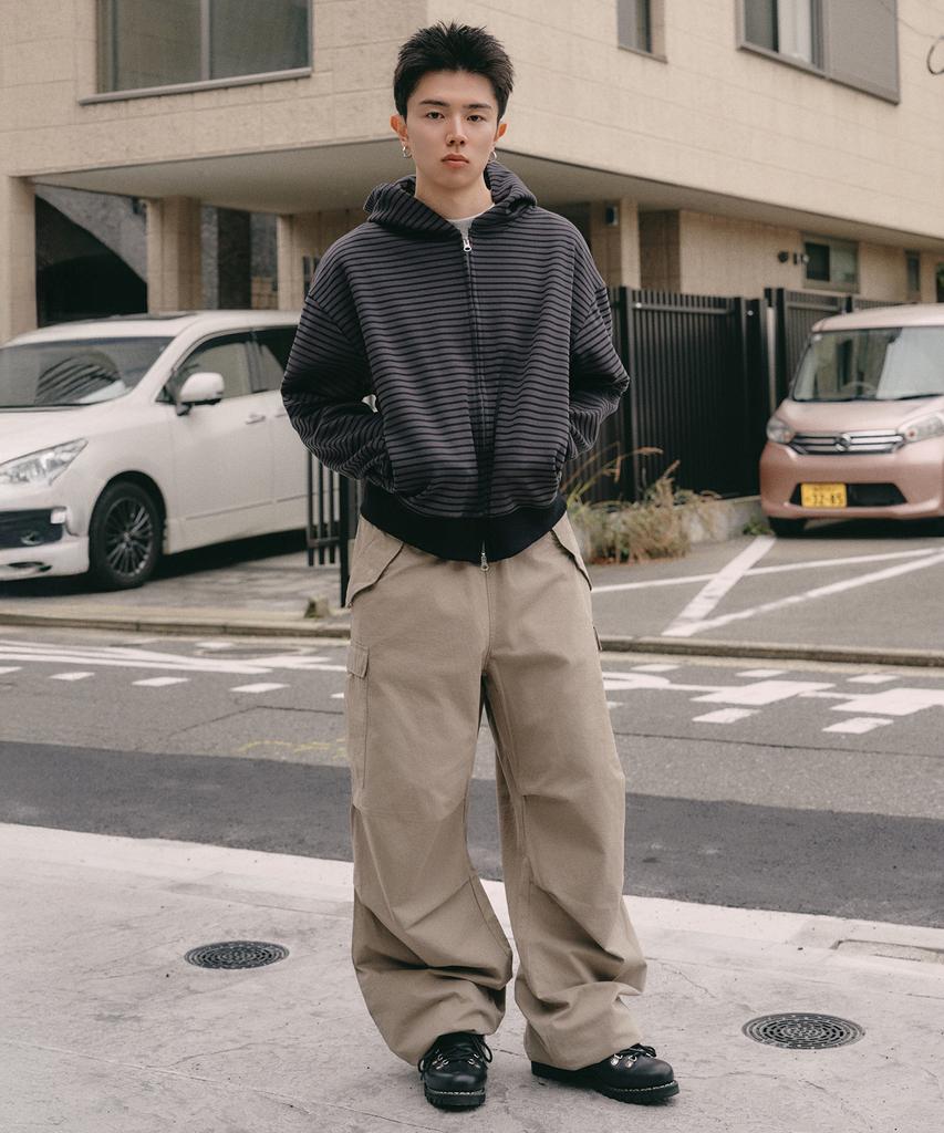 Xero Stripe Core Crop Finger Hole Zip-Up Hoodie [Charcoal]
