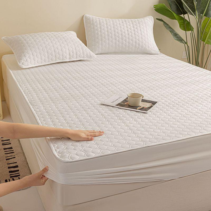 3D Air Fabric Thick Mattress Cover Solid Color Quilted Mattress Protector Soft and Breathable Fitted Bed Sheet ( No Pillowcas )