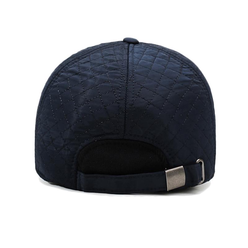 Herren Warme Ohrenschutzmütze Outdoor Stickmütze Winter Mittelalterliche und Ältere Dicke Kälteabweisende Baumwollmütze