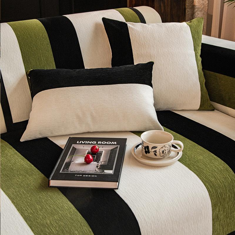 New High-End Sofa Cushion, Universal In All Seasons, Medium And Ancient Style, Straight Row Seat Cushion, Non-Slip Sofa Cover Cover Cloth