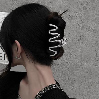 Französischer Stil Haarkralle Überkreuzende Zähne Federdesign Fest Unregelmäßige Wellenform Großer Haarclip Haarschmuck