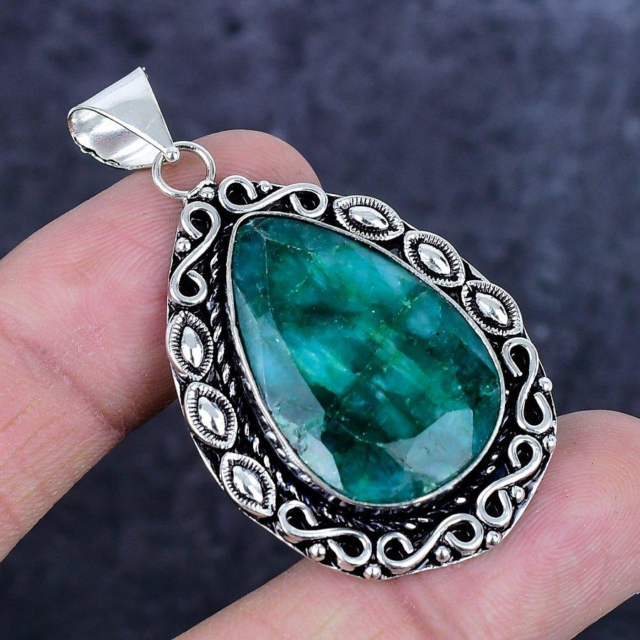 Natural Emerald(Simulated) Gemstone 925 Sterling Silver Pendant 2.13" ETC-14190