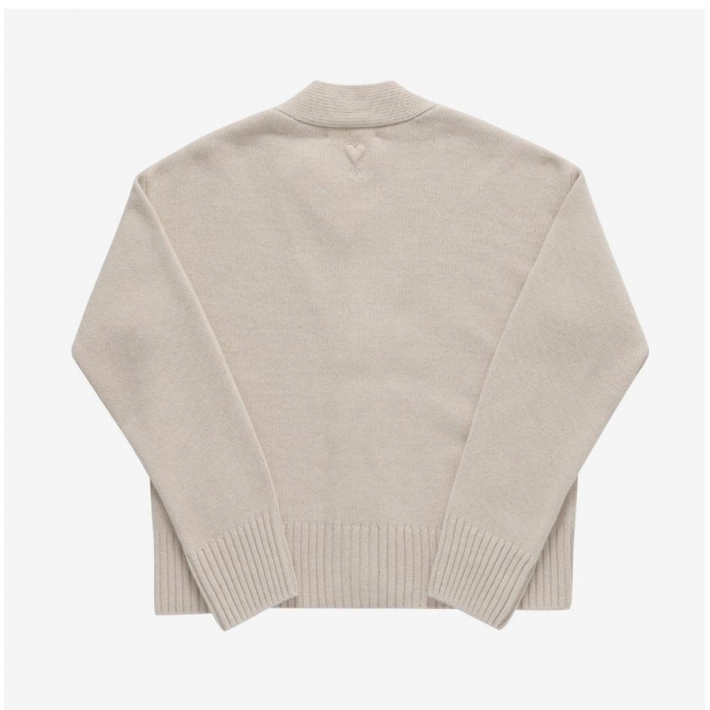 Ami Ukc034 Kn0028 721 Ami De Coeur TOne On TOne Heart Logo V Neck Crop Public Cardigan