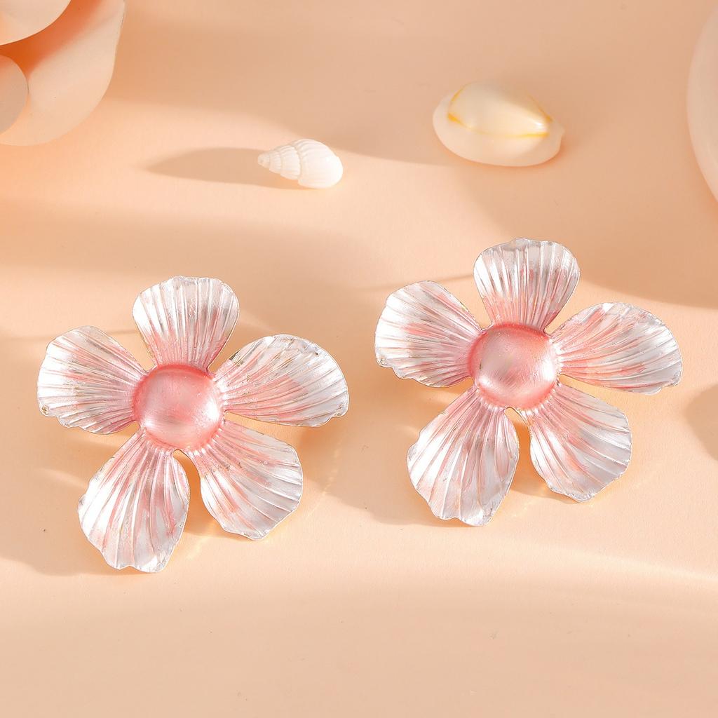 European and American new metal flower earrings, high-end earrings, women's exaggerated flower stud earrings, petal jewelry