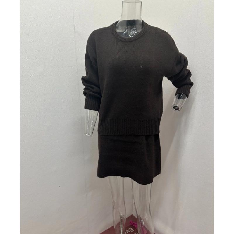 2024 Autumn European & American College Style Knitted Sweater and Skirt Set for Women