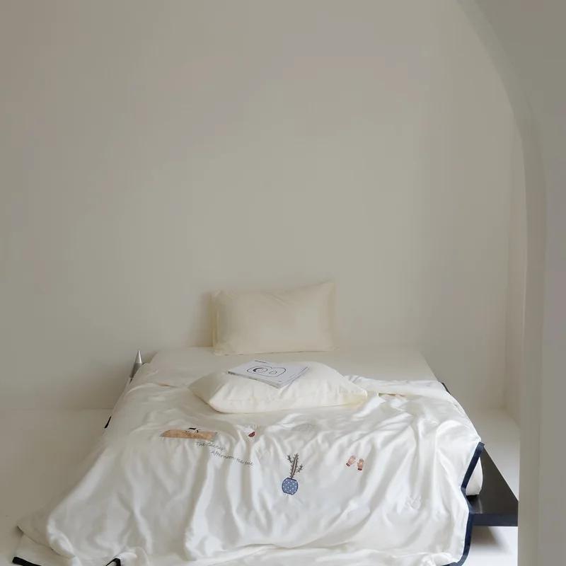 

Новое летнее пододеяльник Tencel Airable Cover 60 Одеяло из ледяного шелка с вышивкой Летнее одеяло 200cmx230cm