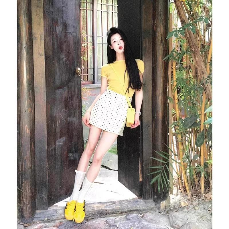 

Green Korean floral skirt summer short skirt hip wrap skirt dopamine island wear skirt women s summer M