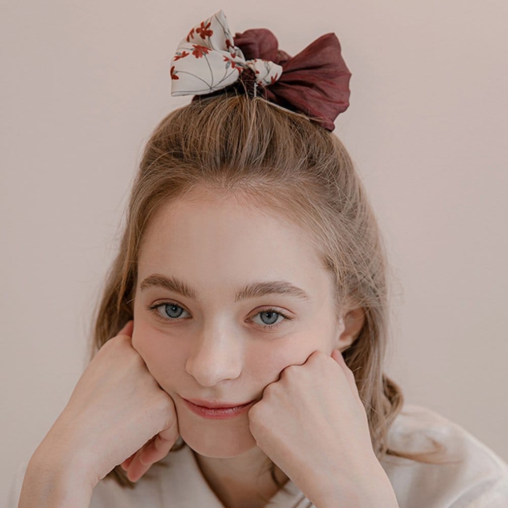 

Скранч для волос с цветком и лентой Jp-22-044S pink beige