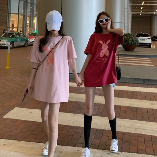 Tricou pentru femei de lungime medie, imprimeu desen animat, gât rotund, culoare contrastantă