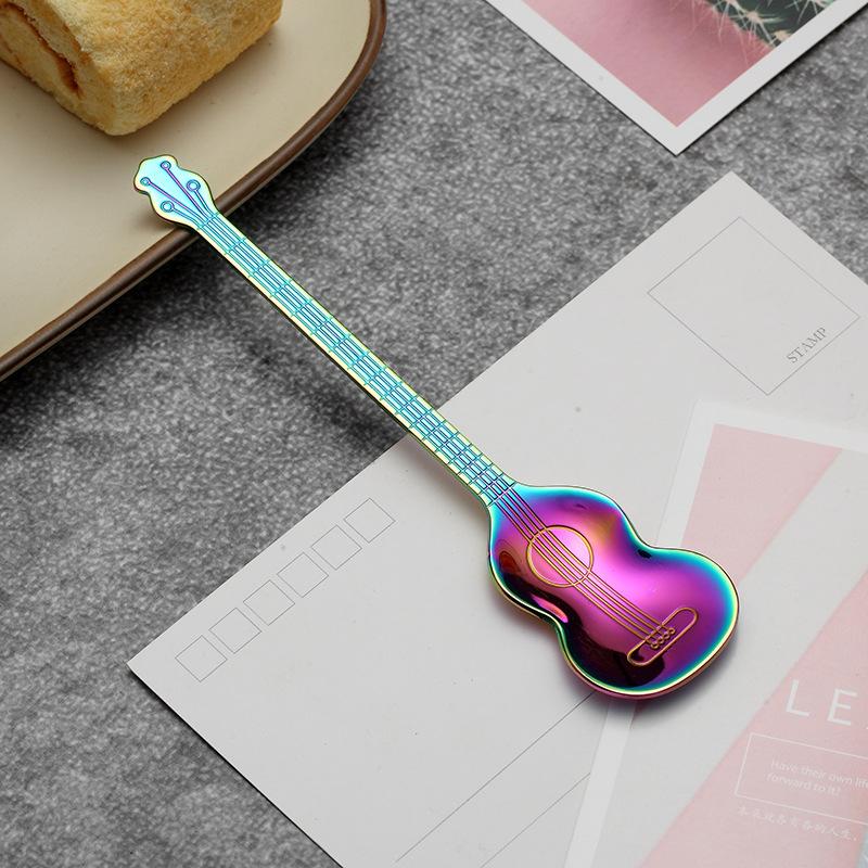 Gitarr Kafferörsked Rostfritt Stål Kreativ Mini Luta Teskedar Dessert Glassskopa Nya Köksredskap