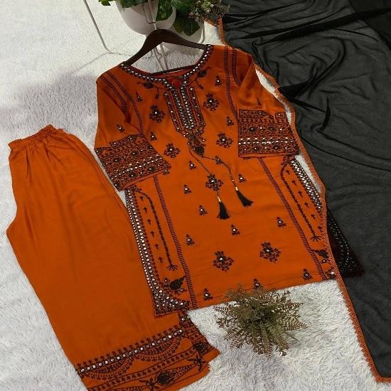 Elegant Embroidered 3-Piece Festive Kurta Pant Set