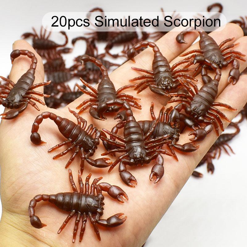 Simulated Insects Realistic Cockroaches Spiders Scorpions Centipedes Plastic Trick Props Prank Festival Party DIY Decoration TMZ