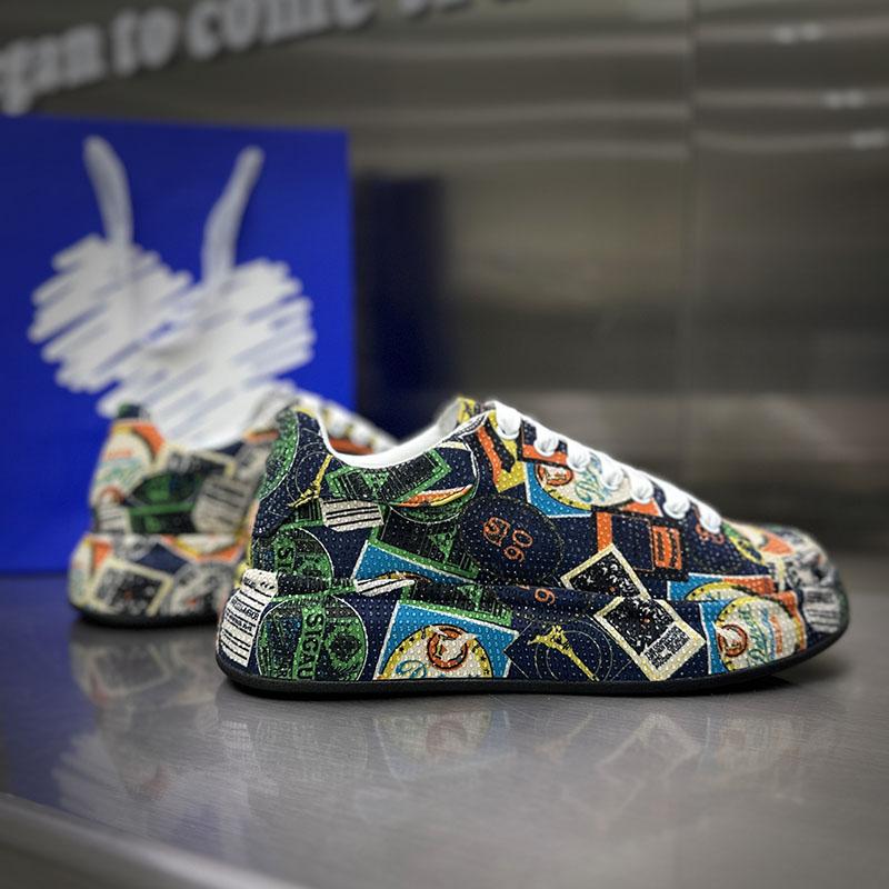 Scarpe Stringate da Uomo di Lusso di Moda Firmate con Scritta Scarabocchiata e Strass, Scarpe Basse Casual, Mocassini, Sneakers da Passeggio Rock Hip-hop da Uomo