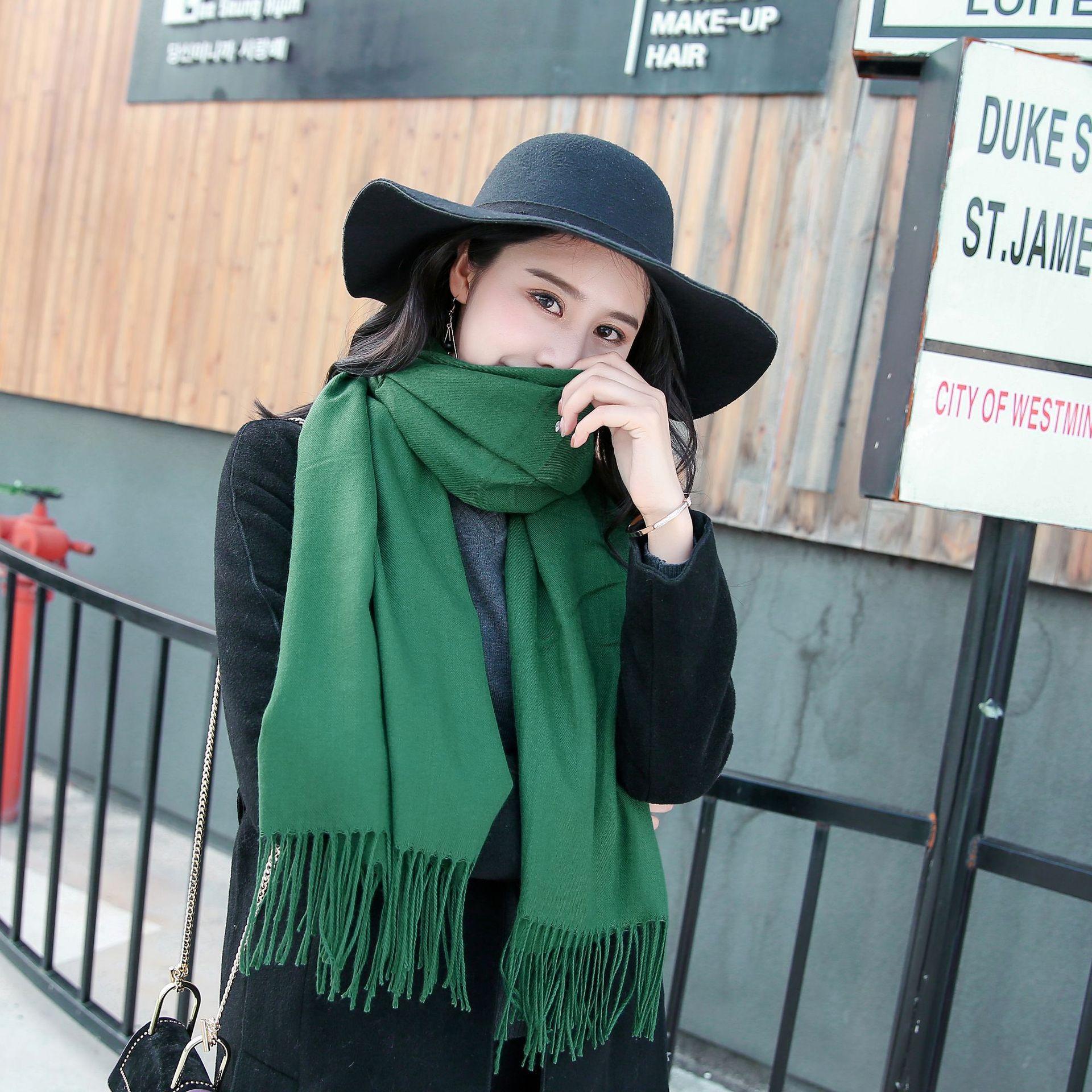 

Однотонный шарф для женщин зимой, утолщенный и теплый, универсальный, для студентов, одноцветный шарф с кисточками, имитация кашемира, шаль 70*200cm