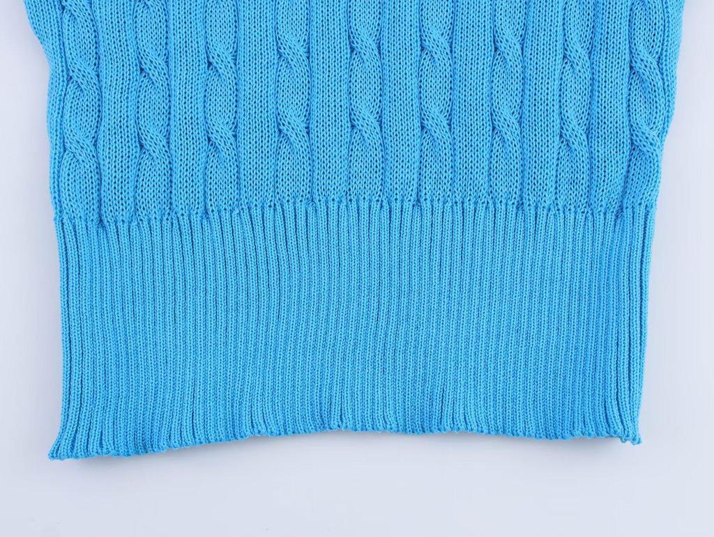 Spring 2025 Women's European-American Style Eight-Strand Braid Knit Top - Slimming, Short Sleeve, Round Neck