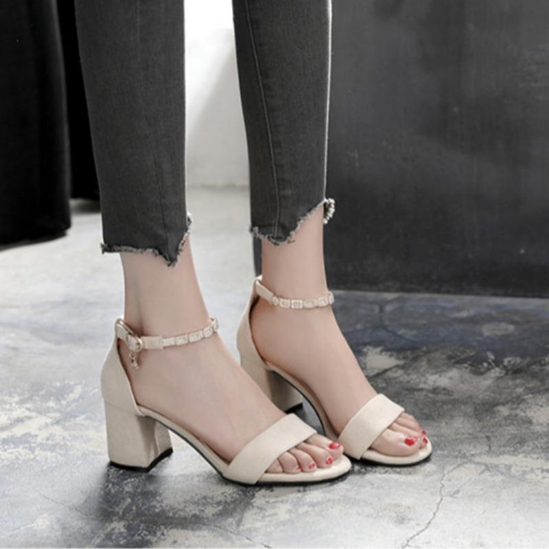 Sapatos de salto alto elegantes e versáteis, saltos grossos, sandálias abertas, sapatos de trabalho leves para mulheres