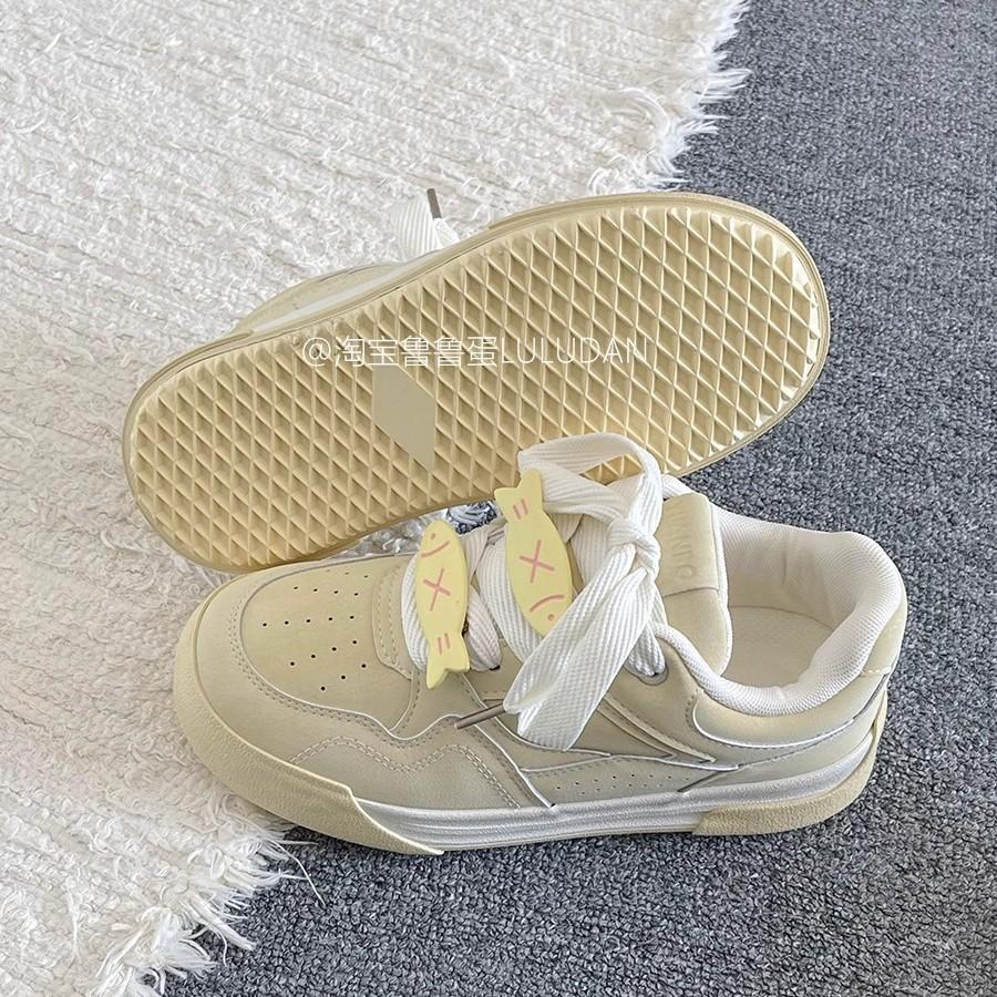 Original niche design fleece board shoes women's 2025 new winter versatile platform white shoes warm casual shoes