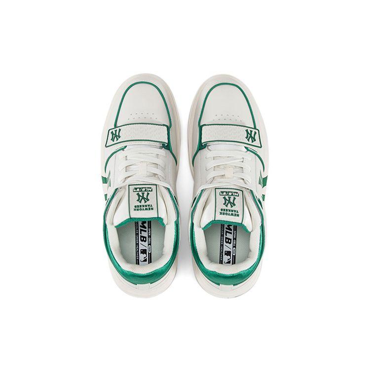 MLB Chunky Liner New York Yankees Comfortable Versatile Non-Slip Shock Absorbing Mid-Top Sneakers Unisex sneakers Green 3ASXLMB3N-50GNS
