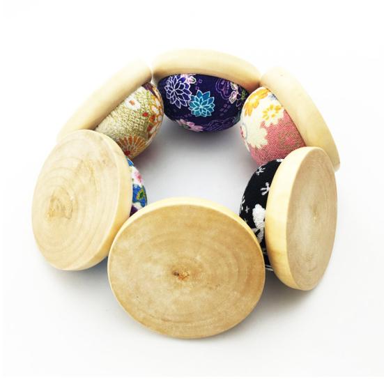Wooden Bottom Base Needle Pin Cushion Pillow Sewing Craft Stitch DIY Holder Tool