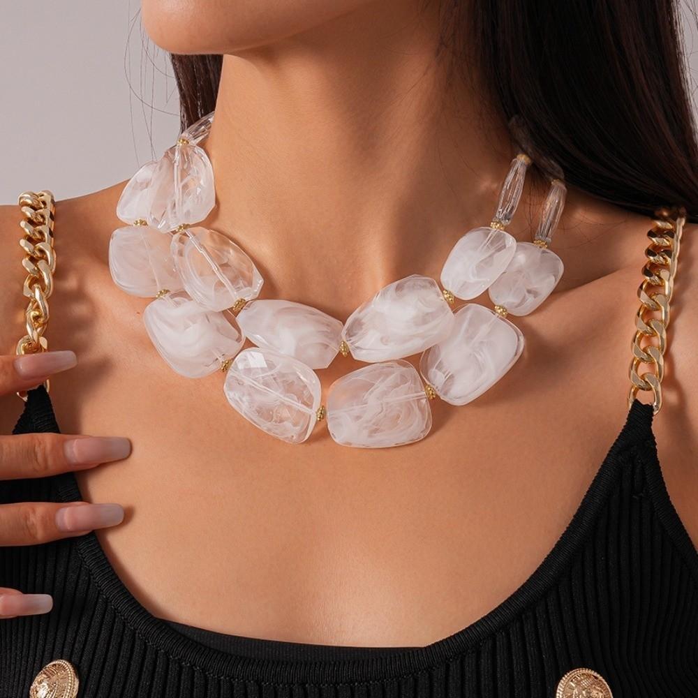 Facet-cut Chunky Acrylic Necklace Multi-hue Geometric Facet Choker Fashion Forward Women