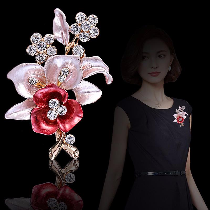 Elegantní ženy Drip Crystal Flower brože jehlice romantické brože pro ženy svatební party svatební pin