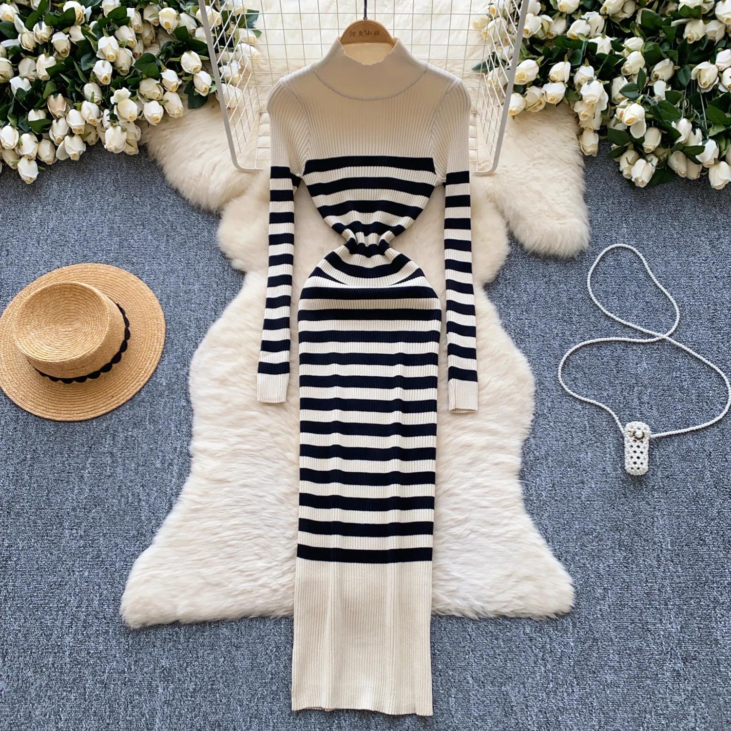 Платья-свитера женские с высоким воротом осень 2024 сексуальное облегающее трикотажное — фото 24