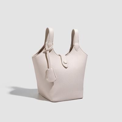 2025 personalisierte koreanische Mode Bucket Bag neue einfache Schultertasche Textur trendige Pendler Umhängetasche Damentasche