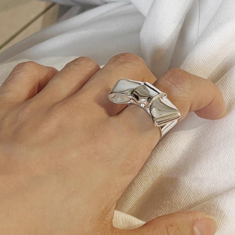 925 Sterling Silver Retro Plain Silver Ring for Women Does Not Fade, Light Luxury, High-end Sense, Versatile Opening Fashion Personality Ring