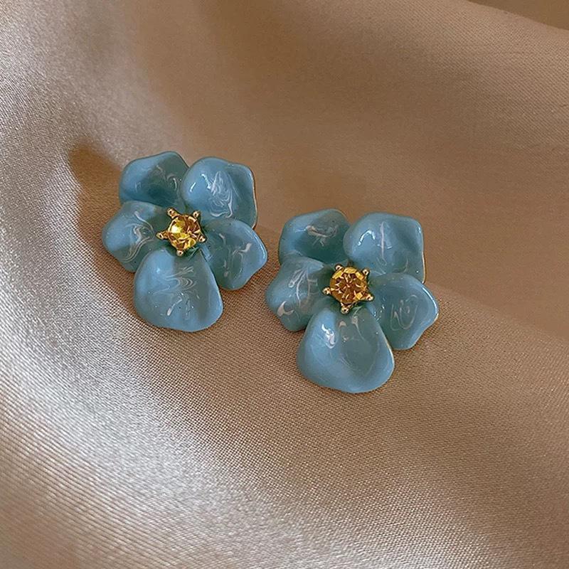 Fresh Blue Flower Stud Earrings - Spring/Summer Gentle Sky Bloom