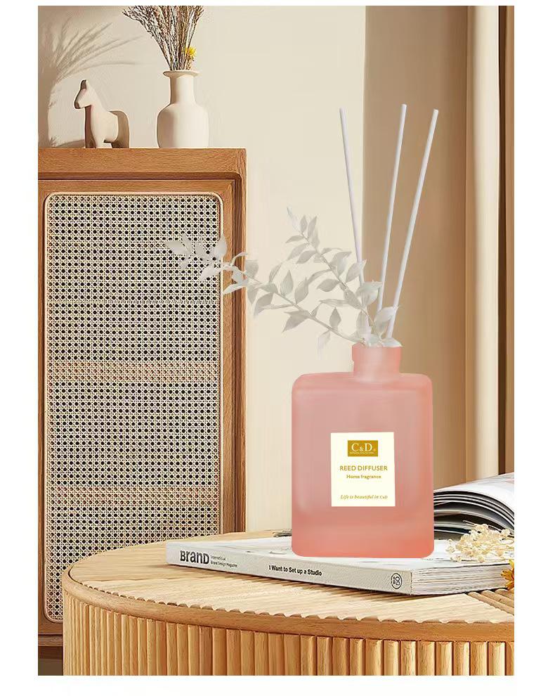 Flameless Aromatherapy Essential Oil Diffuser: Long-lasting Fragrance for Home, Hotel, Bedroom & Bathroom Odor Elimination.