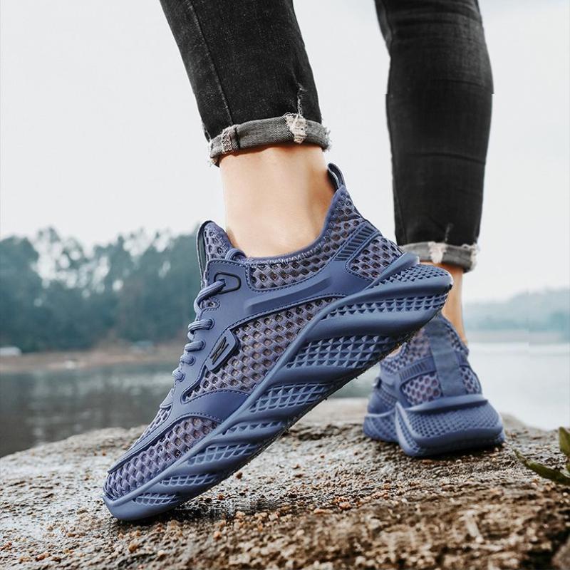 Men's Sneakers Summer Breathable Mesh Running Shoes Light Comfortable Wading Shoe Thick-soled Hollow Vulcanized Shoes for Men
