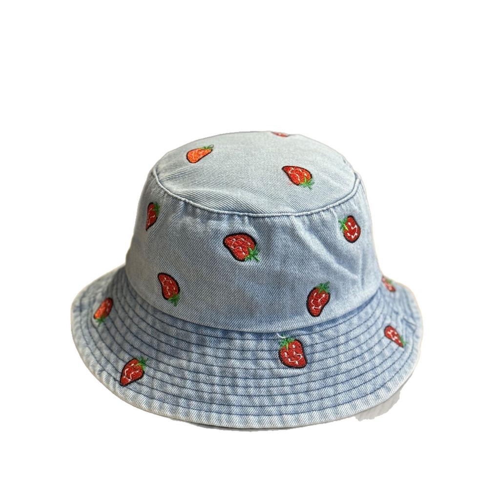 Korean-style strawberry embroidered denim bucket hat for men, wide brim sun protection, fashionable and versatile, makes the face look smaller,