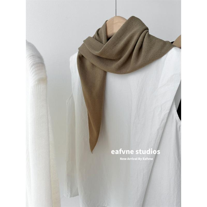 Versatile simple warm knitted triangle scarf multi-functional spring and autumn matching shawl scarf small scarf vest