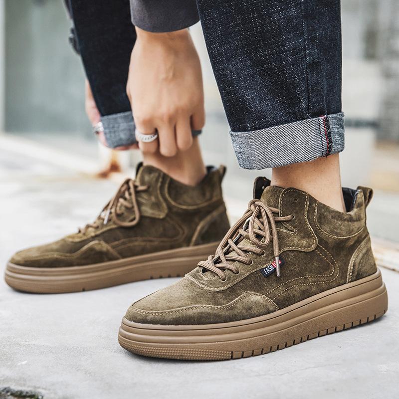 Sneakers da Uomo Autunno Inverno Calde in Pelle Bovina High Top Scarpe da Uomo con Plateau Antiscivolo Stivaletti da Uomo Moda Retrò