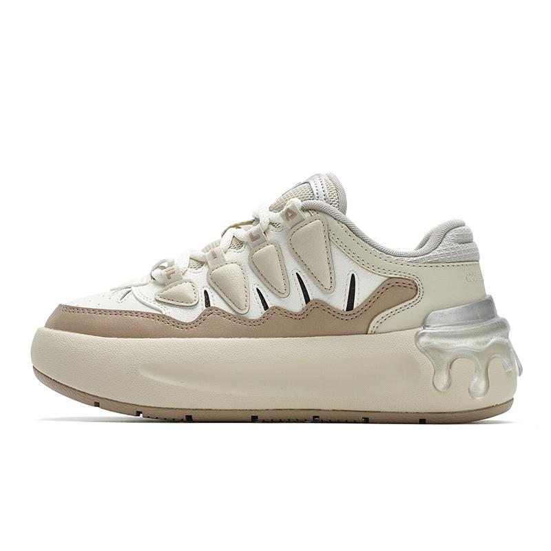 Fila Carrot 2 Casual Comfortable Versatile Durable Low-Top Sneakers Women Sneakers Brown White F12W511208FMC