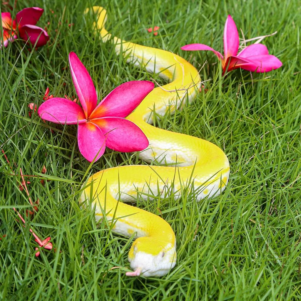 Realistic Fake Snakes Toy Rubber Rattlesnake Snake Scare Birds And Squirrels Tricky Model Snake Toys Halloween Decoration Props