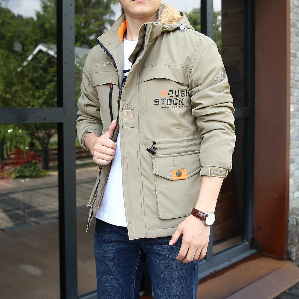 Толстая бархатная куртка для мужчин — фото 5