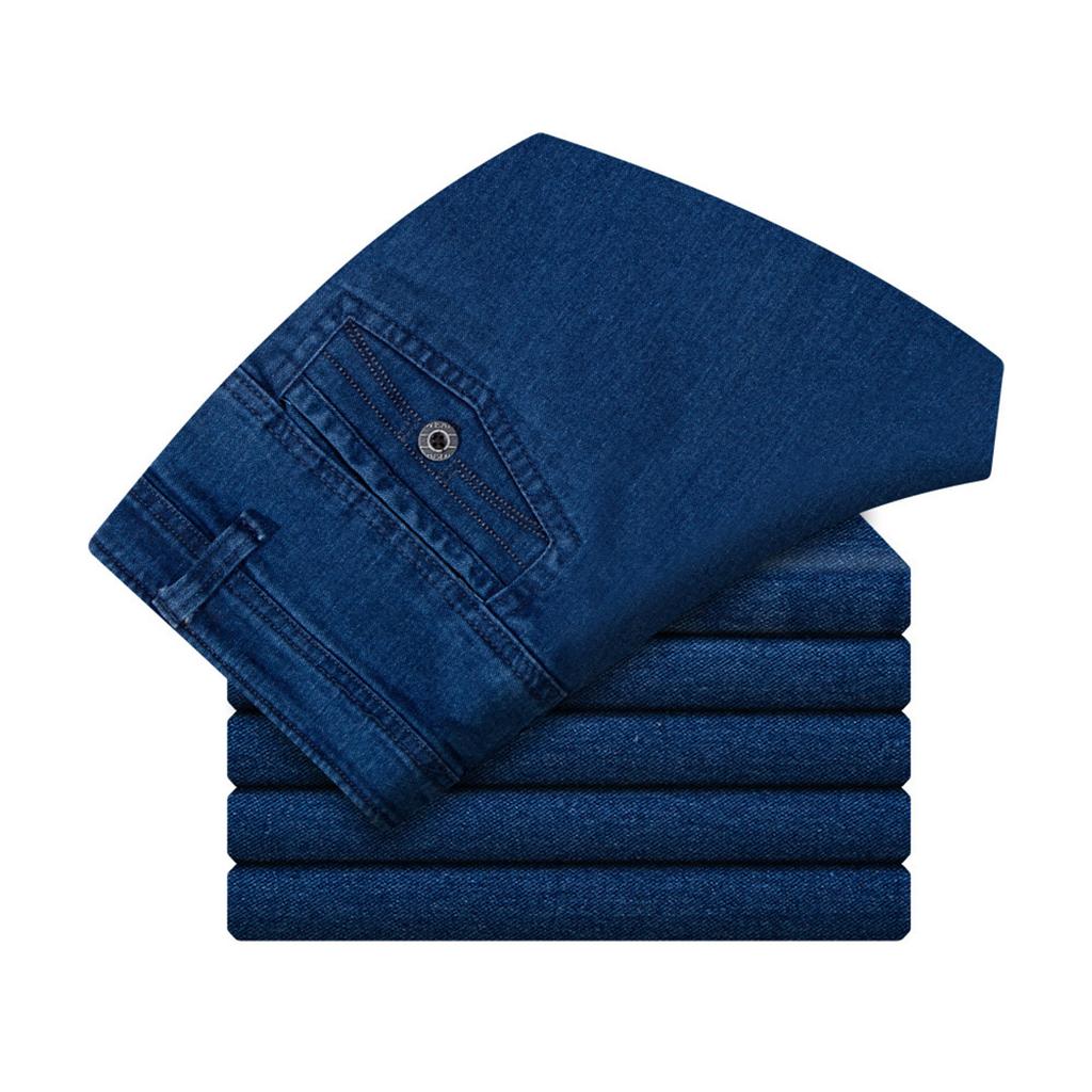 Klassische gerade schmale Stretch-Jeans für ältere Männer