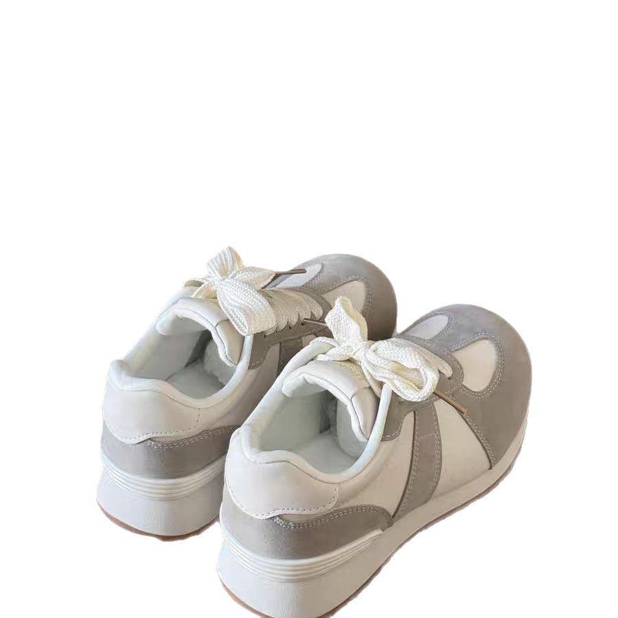 Casual Women's Spring New Versatile and Small Lightweight Soft-soled Sports Shoes