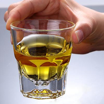 145ml Weinglas Trink-Whisky-Gläser Dicker Boden Spirituosengläser Weinbecher Bierkrüge Tequila Spirituosenglas Ästhetische Flasche