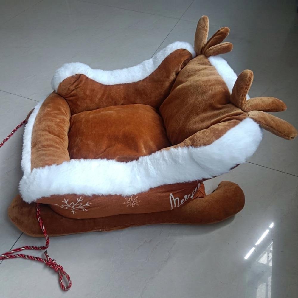 Raised Rim Dog Winter Warm Plush Sofa Reindeer Shape Xmas Sleigh Cat Nest  Indoor Home