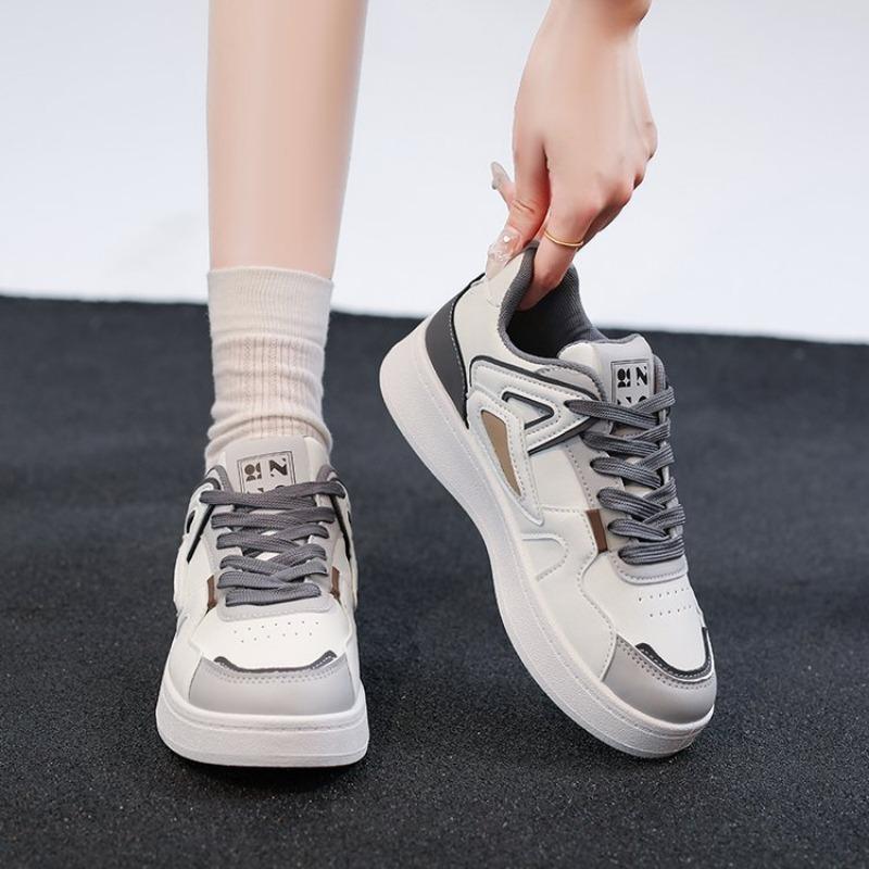 Couple Color Matching Sports Shoes Women's Autumn Retro Lace-up Casual Shoes Campus Style Versatile Board Shoes