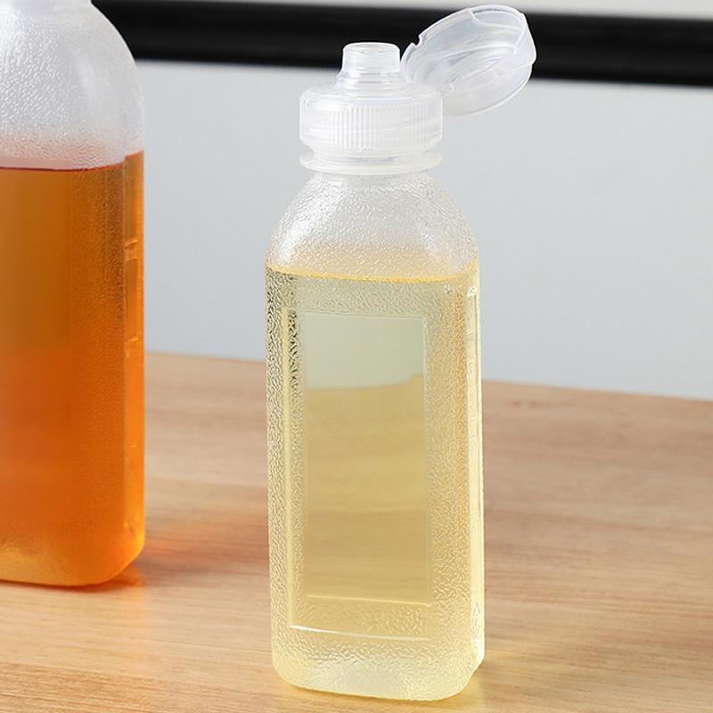 300/500ml Squeeze Bottles Kitchen Accessories Oil Spray Bottle BBQ Tools Soy Sauce Does Not Leak Vinegar Can