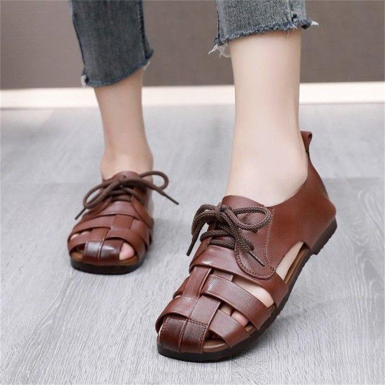 Retro Baotou Roman Sandals Women's Soft Leather Soft Sole Comfortable Hollow Breathable Casual Mom Shoes Ethnic Wind Cave Shoes