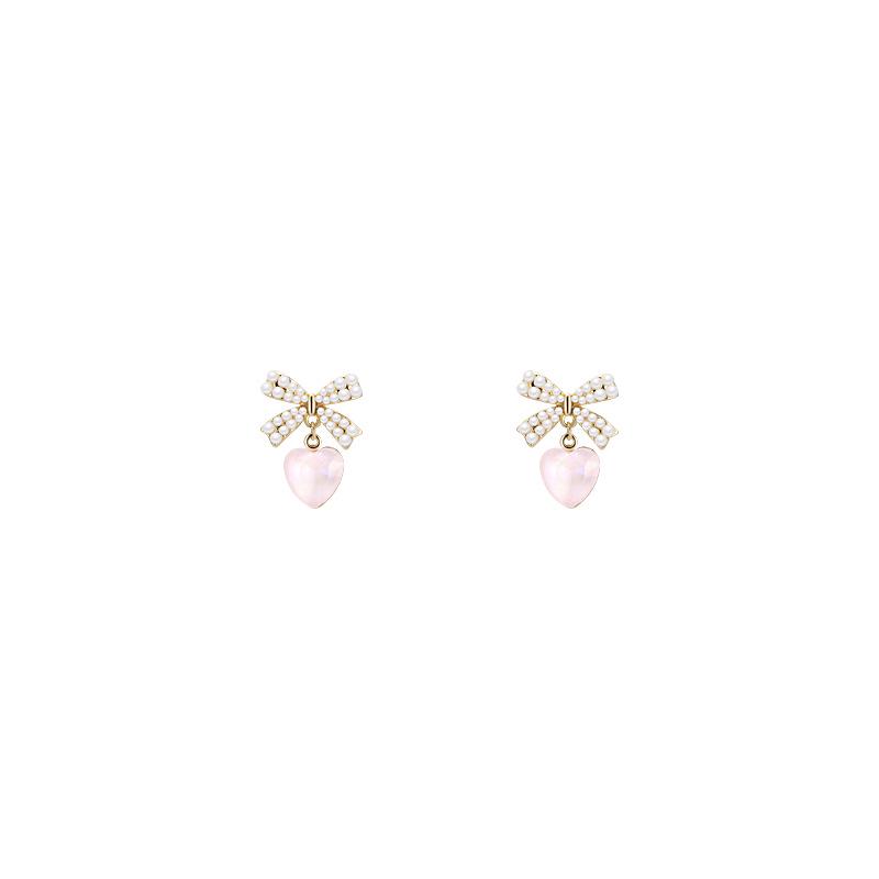 2024 Bowknot Heart Pearl Women's Luxury Stud Earrings: Chic, Elegant Design