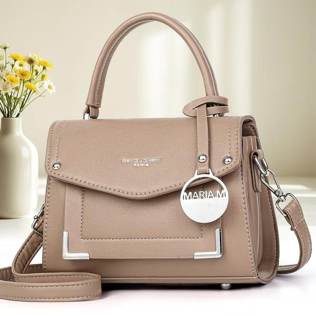 Large Capacity Premium Sense of Atmosphere Soft Durable Fashion Exquisite Lightweight Commuting Outdoor Beach Crossbody Shoulder Handbag